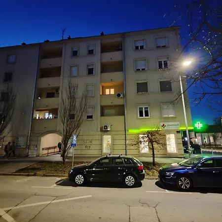 Kosta 公寓 诺威萨