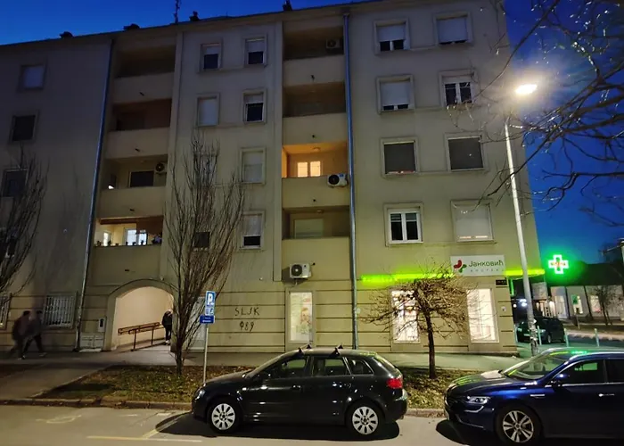 Kosta Lejlighed Novi Sad