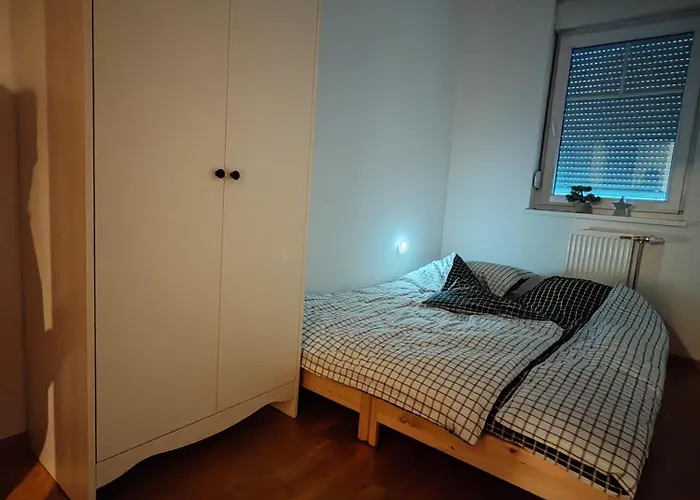 Kosta Lejlighed Novi Sad